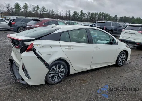 2019 Toyota Prius Prime из США, поврежденный, VIN JTDKARFPXK3108349